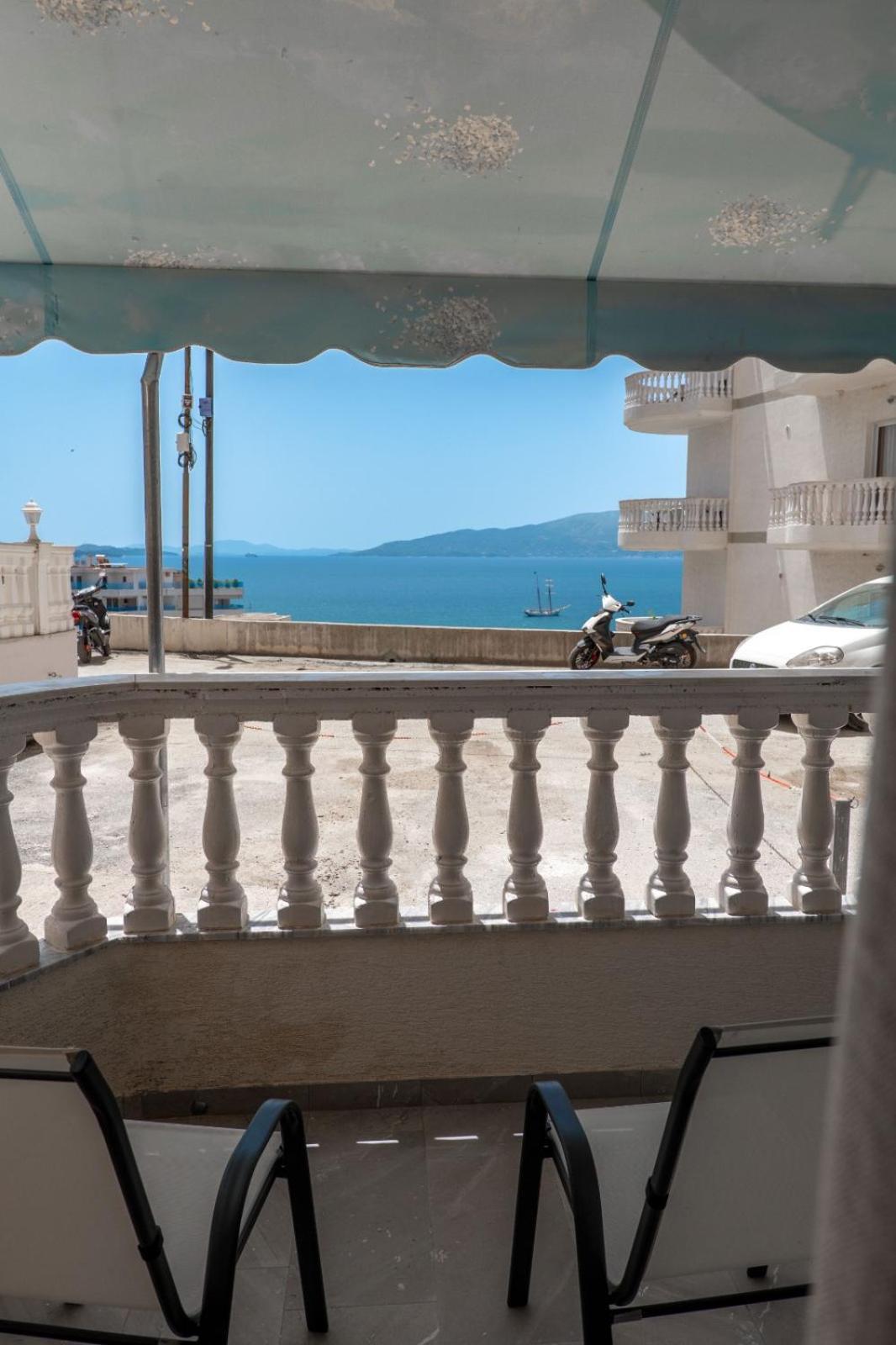 סרנדה Esel Apartments מראה חיצוני תמונה